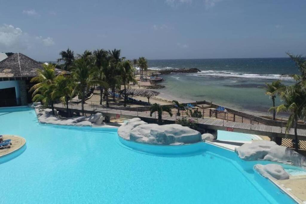 Superbe Studio Superieur Neuf Avec Balcon Saint-Francois (Grande-Terre) Exterior photo