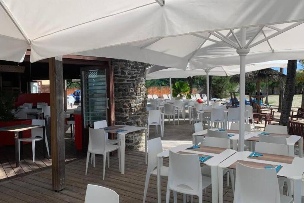 Superbe Studio Superieur Neuf Avec Balcon Saint-Francois (Grande-Terre) Exterior photo